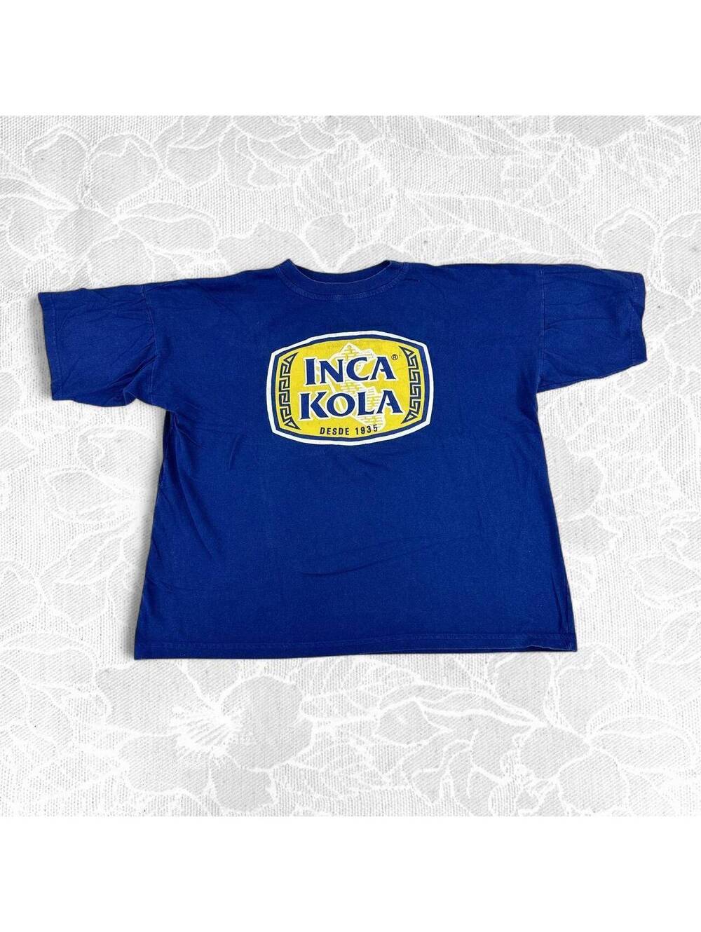 Huanchaco Surf Vintage 90's Inca Kola Graphic Blue T-Shirt